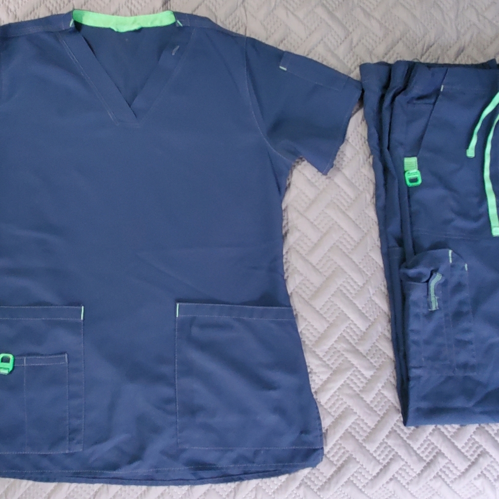 Carhartt Scrubs